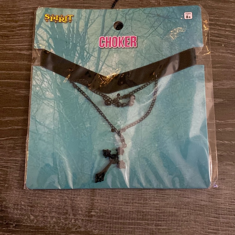 NWT chocker with cross for halloween costume